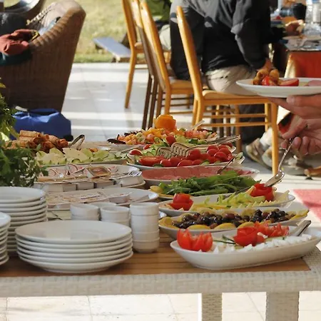 Sultan Pansion Bird Paradise Ovaciftlik