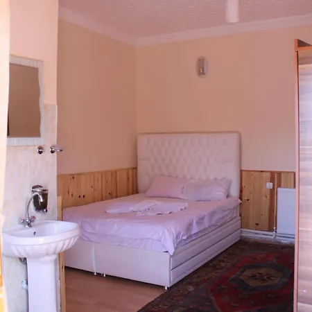 Guest house Sultan Pansion Bird Paradise *