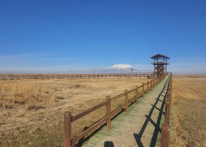 Sultan Pansion Bird Paradise * Ovaciftlik